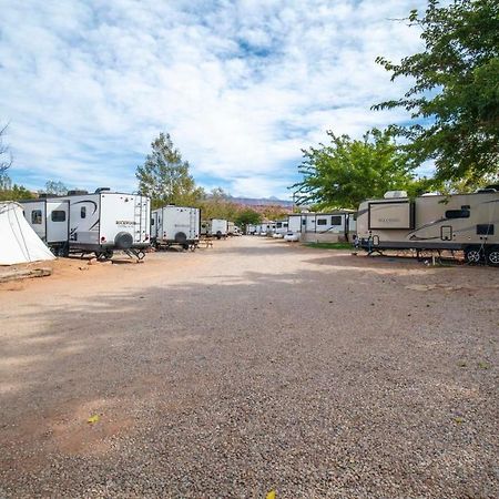 Funstays Glamping Setup Tent In Rv Park #6 Ok-T6 モアブ エクステリア 写真